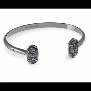 Elegant and stylish Kendra Scott cuff bracelet!